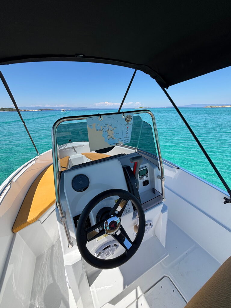 vourvourou cruise